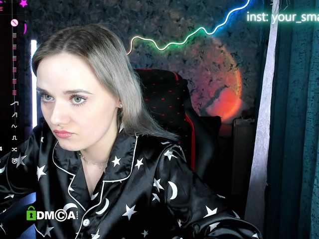your-small-bunny live cam on BongaCams