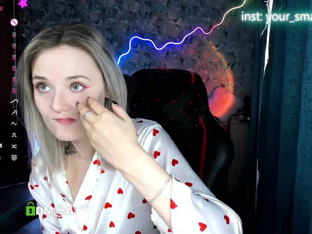 your-small-bunny live cam on BongaCams