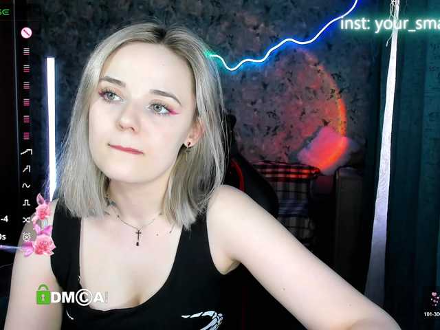 your-small-bunny live cam on BongaCams