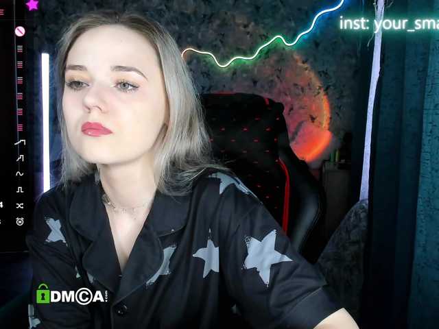 your-small-bunny live cam on BongaCams