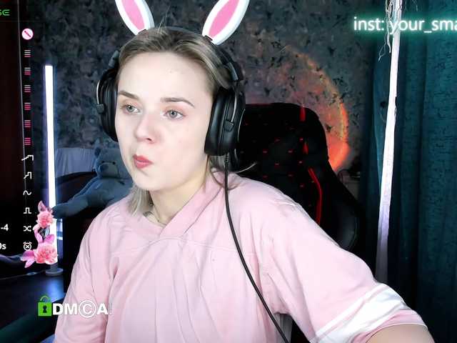 your-small-bunny live cam on BongaCams