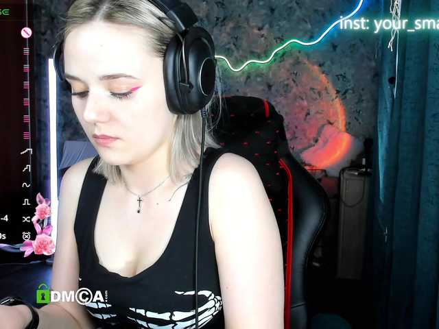your-small-bunny live cam on BongaCams