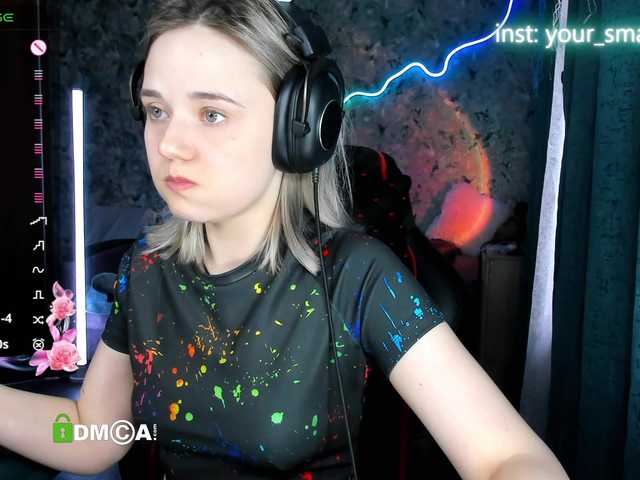 your-small-bunny live cam on BongaCams