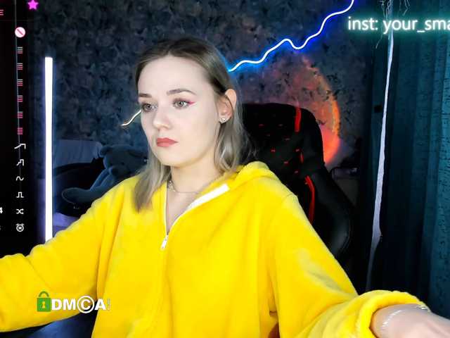your-small-bunny live cam on BongaCams