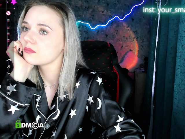 your-small-bunny live cam on BongaCams