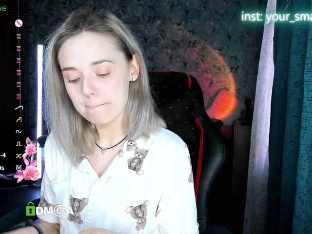 your-small-bunny live cam on BongaCams