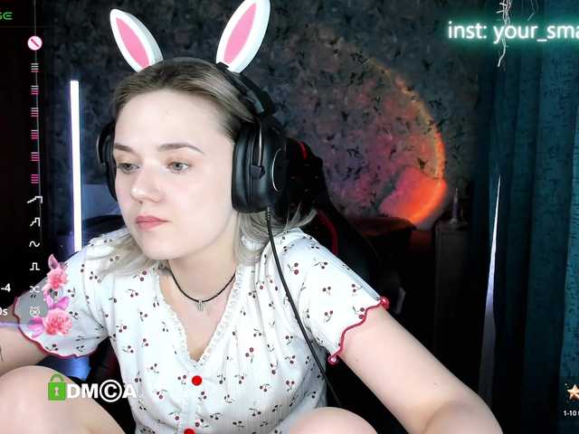 your-small-bunny live cam on BongaCams