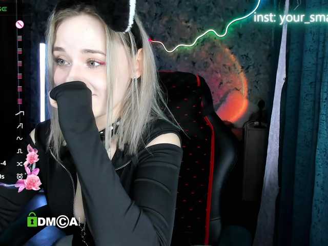 your-small-bunny live cam on BongaCams