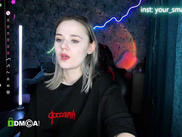 your-small-bunny live cam on BongaCams