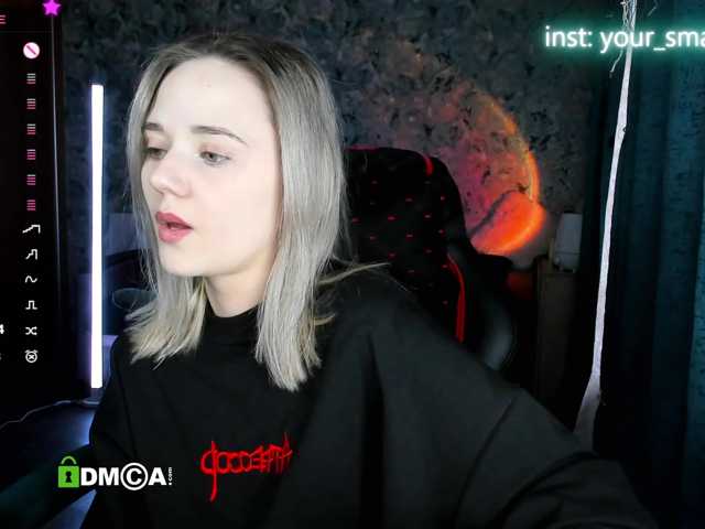 your-small-bunny live cam on BongaCams