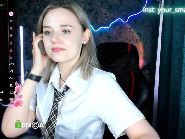 your-small-bunny live cam on BongaCams