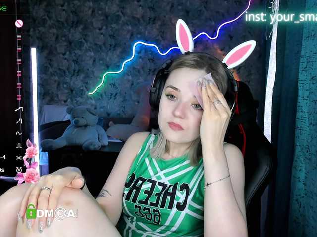 your-small-bunny live cam on BongaCams