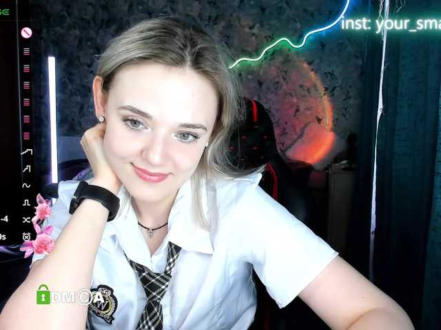 your-small-bunny live cam on BongaCams