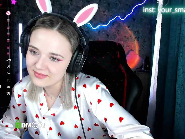 your-small-bunny live cam on BongaCams