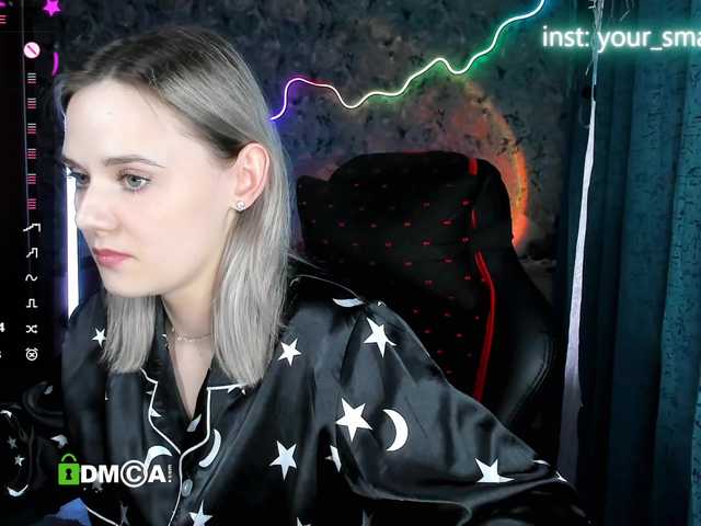 your-small-bunny live cam on BongaCams