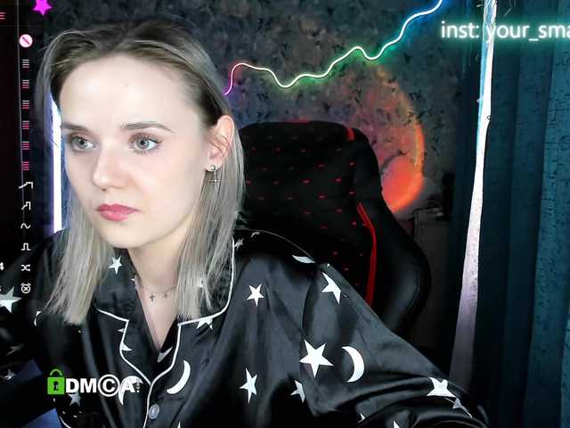 your-small-bunny live cam on BongaCams