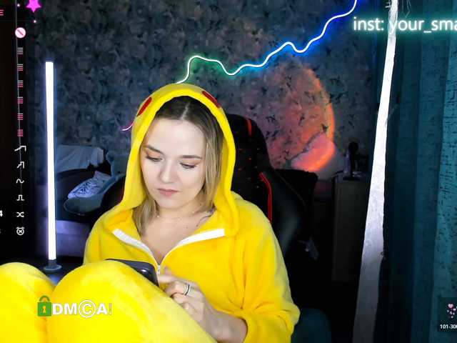 your-small-bunny live cam on BongaCams