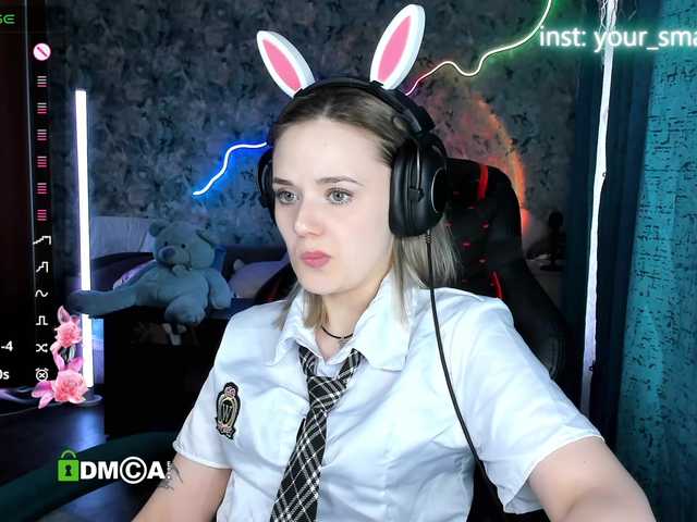 your-small-bunny live cam on BongaCams