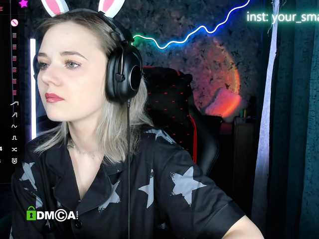 your-small-bunny live cam on BongaCams