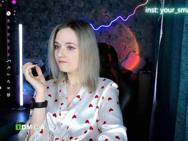 your-small-bunny live cam on BongaCams