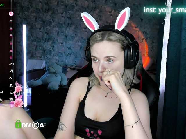 your-small-bunny live cam on BongaCams
