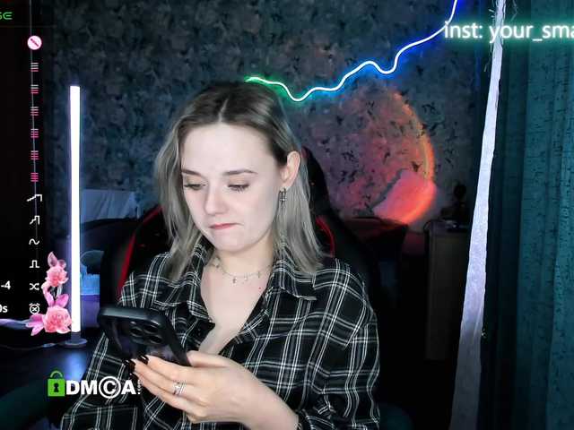your-small-bunny live cam on BongaCams