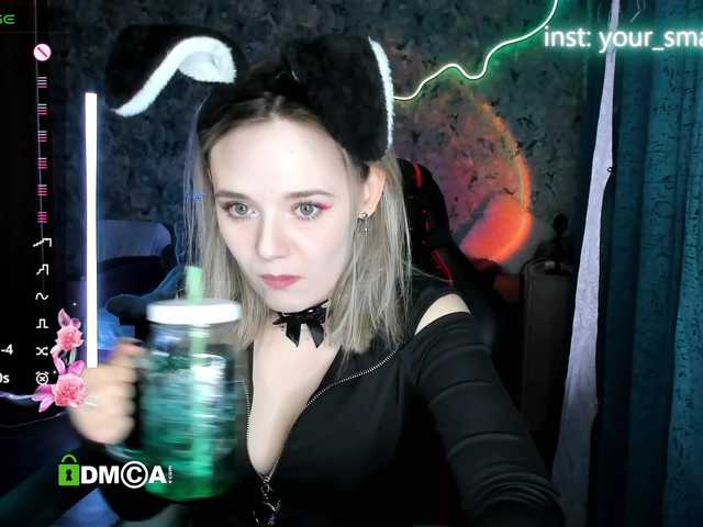 your-small-bunny live cam on BongaCams