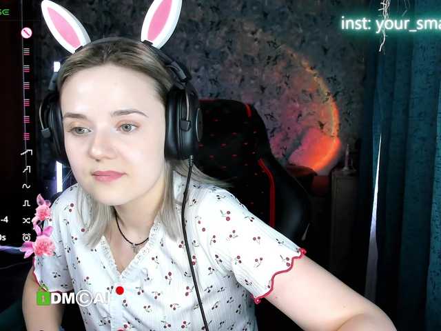 your-small-bunny live cam on BongaCams