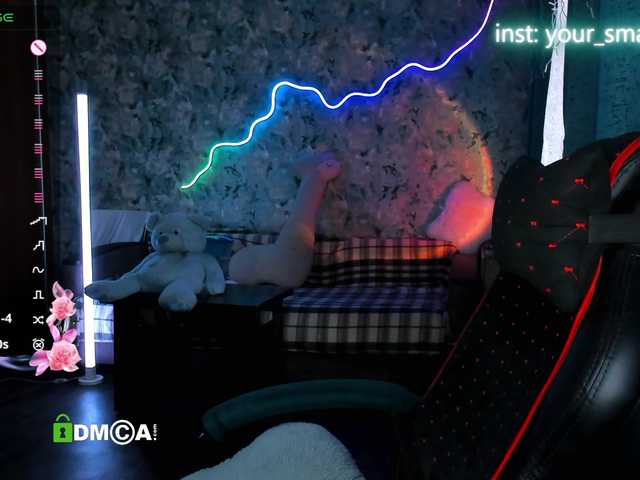 your-small-bunny live cam on BongaCams