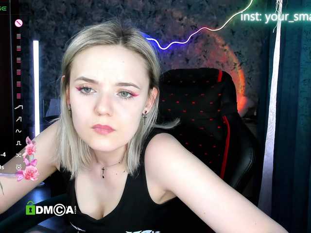 your-small-bunny live cam on BongaCams