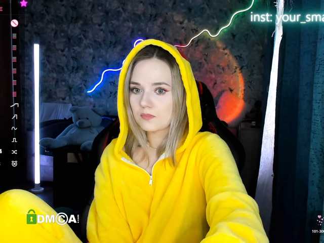 your-small-bunny live cam on BongaCams