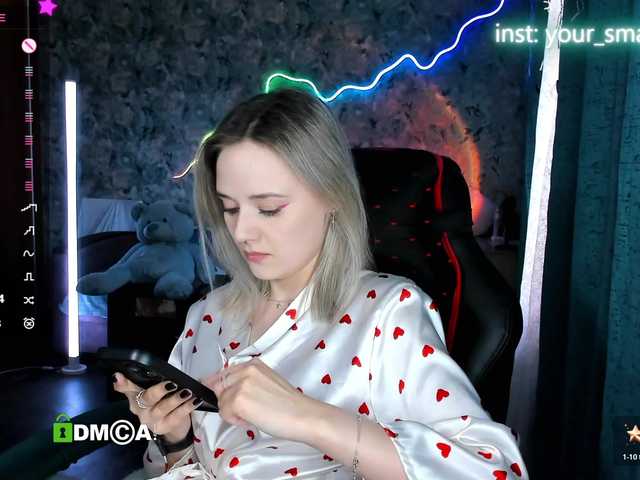 your-small-bunny live cam on BongaCams