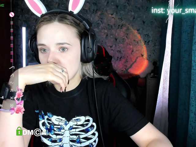 your-small-bunny live cam on BongaCams