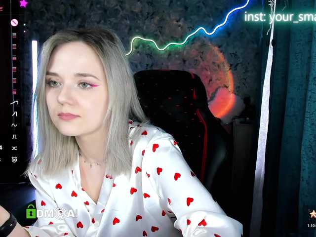 your-small-bunny live cam on BongaCams