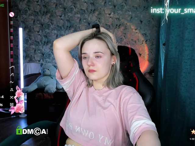 your-small-bunny live cam on BongaCams