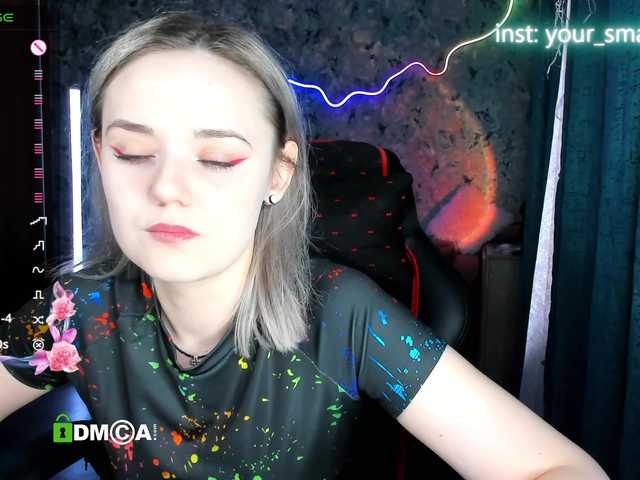 your-small-bunny live cam on BongaCams