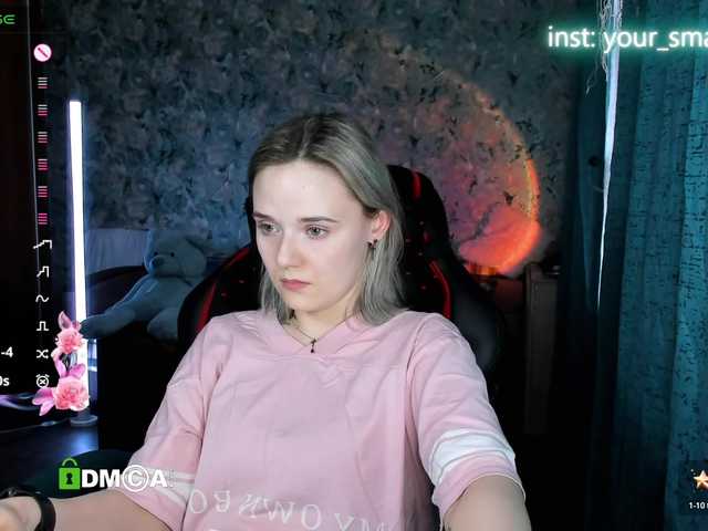 your-small-bunny live cam on BongaCams