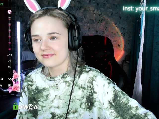 your-small-bunny live cam on BongaCams
