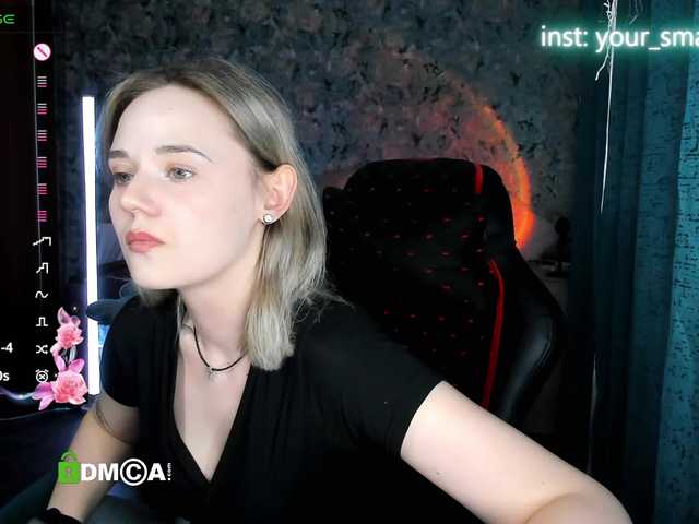 your-small-bunny live cam on BongaCams