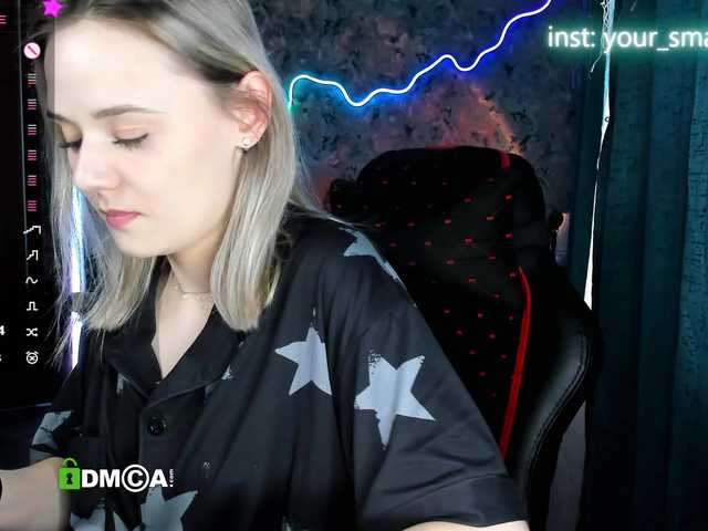your-small-bunny live cam on BongaCams