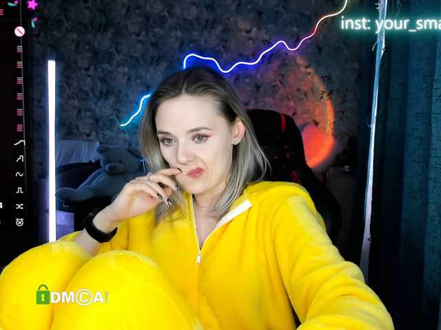 your-small-bunny live cam on BongaCams