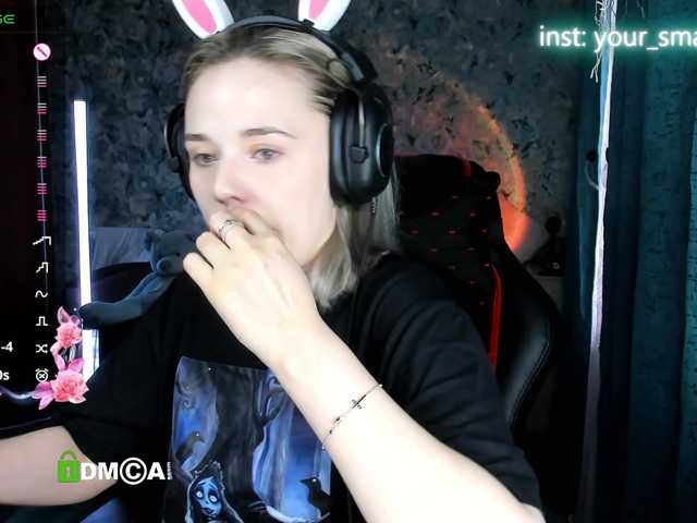 your-small-bunny live cam on BongaCams