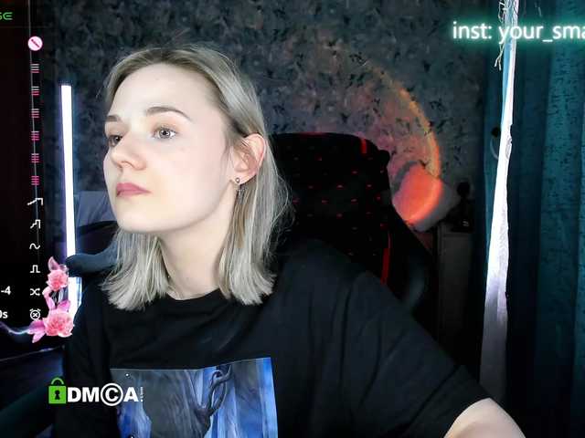 your-small-bunny live cam on BongaCams