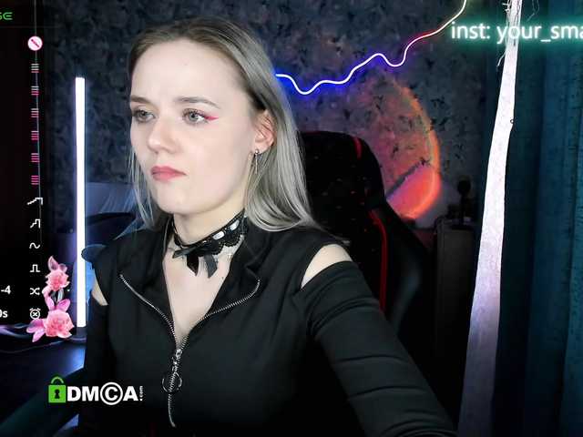 your-small-bunny live cam on BongaCams