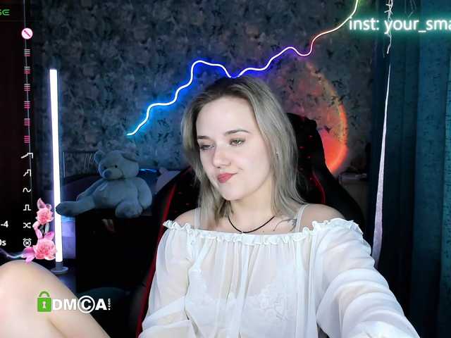 your-small-bunny live cam on BongaCams