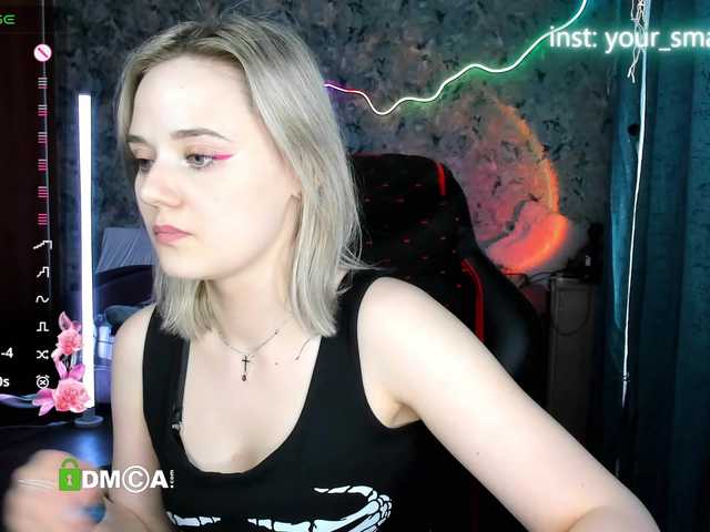 your-small-bunny live cam on BongaCams