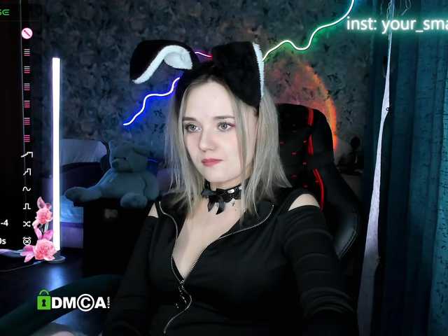 your-small-bunny live cam on BongaCams