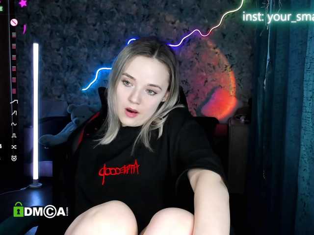 your-small-bunny live cam on BongaCams