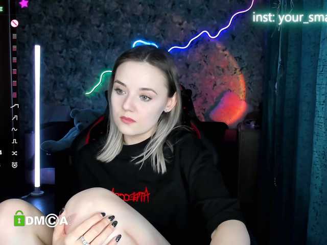 your-small-bunny live cam on BongaCams