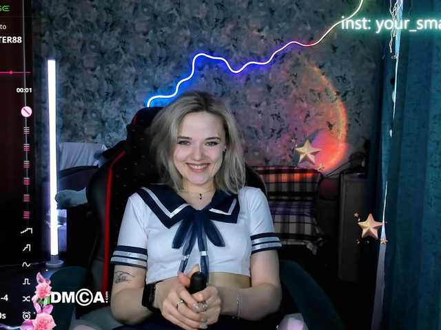 your-small-bunny live cam on BongaCams